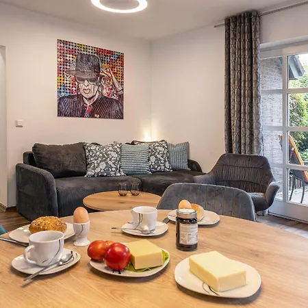 50091 * Carolinensiel